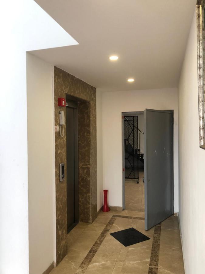 Hilal House Aparthotel ทรับซอน ภายนอก รูปภาพ